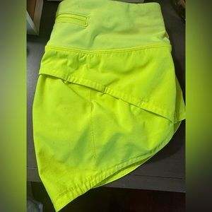 Size 0 Lululemon Speed Ups 2.5 Highlight Yellow
